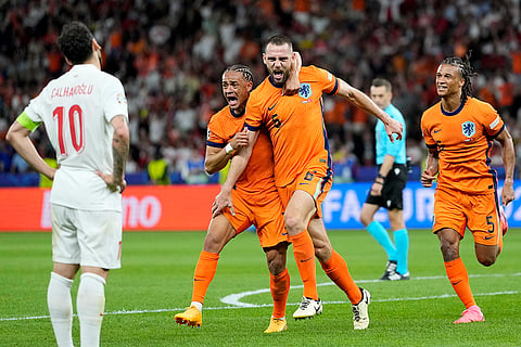 Stefan de Vrij celebrates after scoring his sides first goal